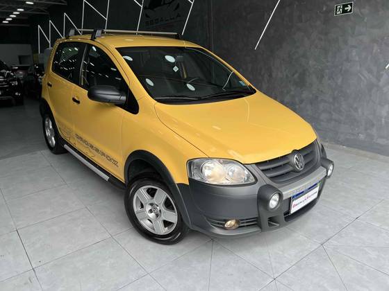 VOLKSWAGEN CROSSFOX 1.6 MI FLEX 8V 4P MANUAL VOLKSWAGEN CROSSFOX 1.6 MI FLEX 8V 4P MANUAL